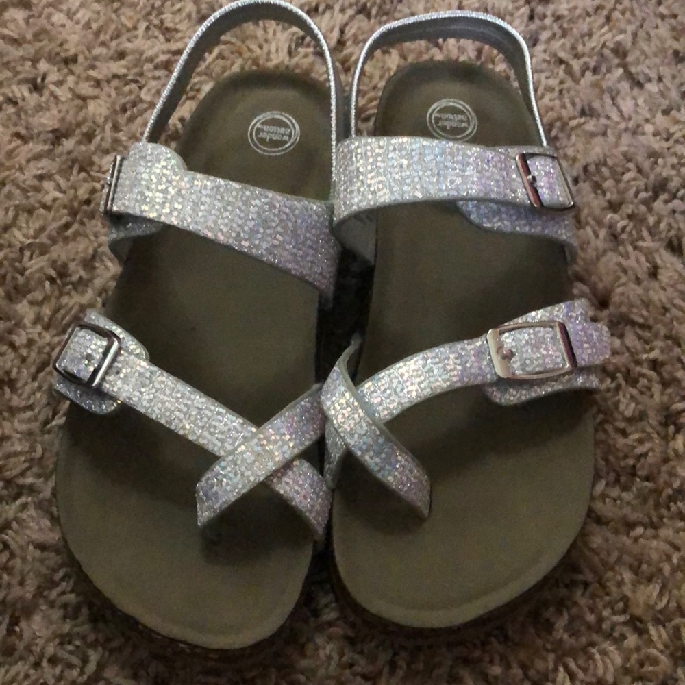 Girls sandals